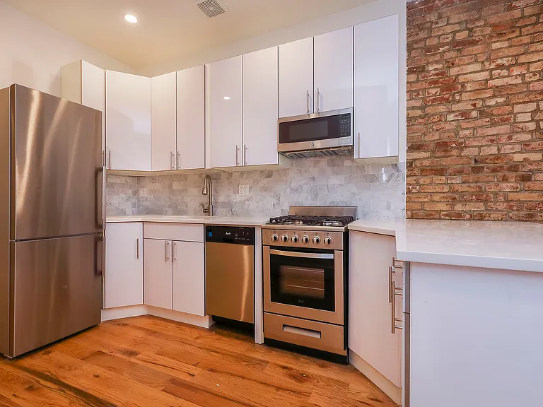 92 Rivington St #1 — Photo 3