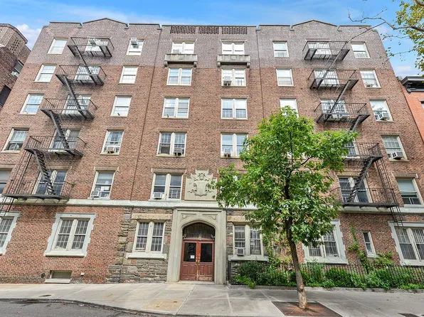 19 Grace Ct APT 4D, Brooklyn, NY 11201