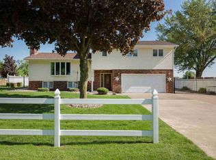 10840 Redwood Ave, Davenport, IA