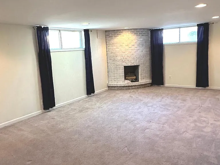 10202 Daventry Dr — Photo 14
