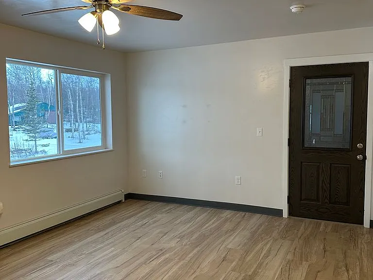 8193 N Mohawk St — Photo 17