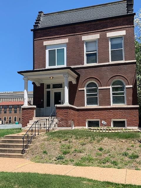 1st image of 4563 Chouteau Ave