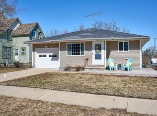 220 2nd Ave NW, Plainview, MN 55964