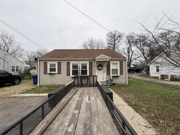 711 Hoover St, Shelbyville, TN 37160