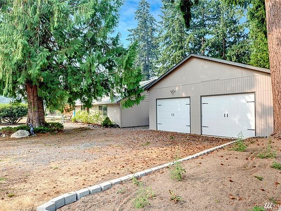 3rd image of 14016 59th Ave E
