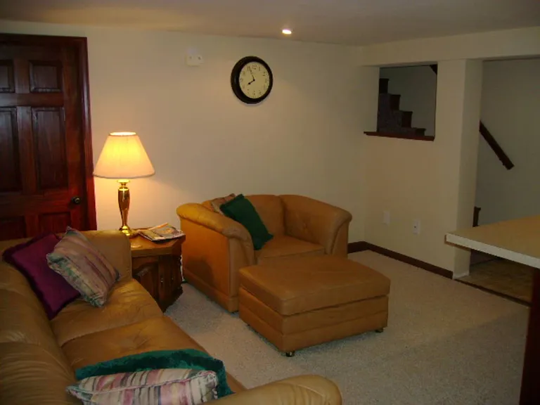 20 Locust Grove Rd #1 — Photo 2