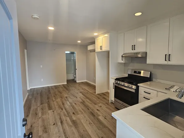 10318 S Figueroa St #10318, Los Angeles, CA 90003