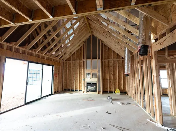 8241 Coneflower St, Guthrie, OK 73044