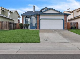 106 Creekside Cir, Sacramento, CA