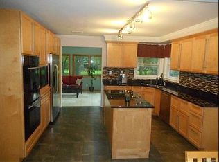 24555 N Cromwell Dr, Franklin, MI