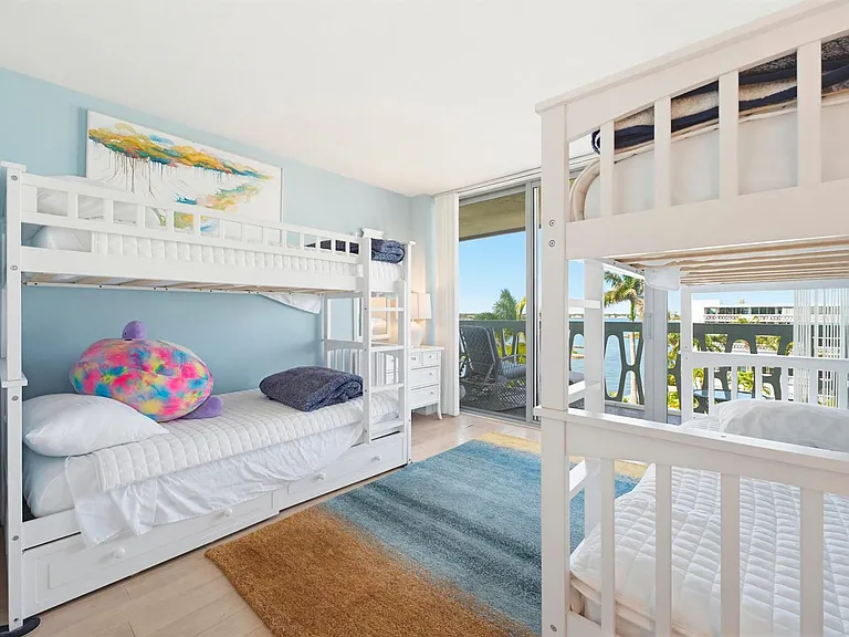 2505 S Ocean Blvd — Photo 14