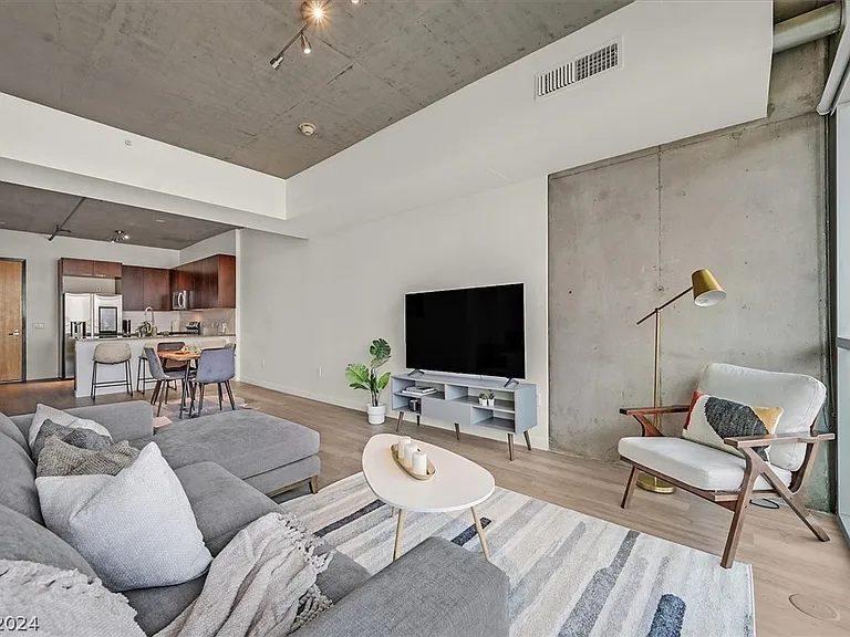 353 E Bonneville Ave #303 — Photo 9
