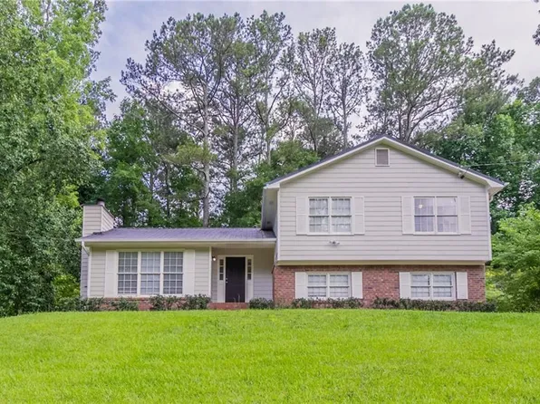 803 Cedar Lake Dr SE, Conyers, GA 30094