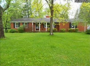 6084 Mill Rd, Broadview Heights, OH 44147