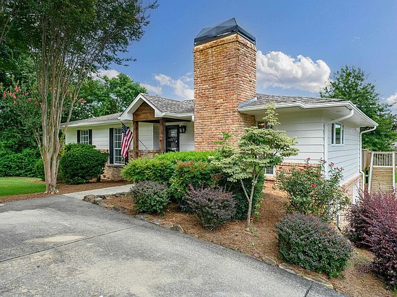 4th image of 4305 Dolly Ridge Ln