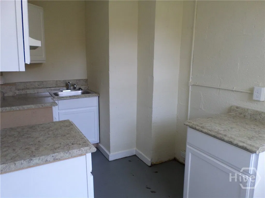 2 bed, 1.0 bath, 620 sqft, $1,125 — Photo 4