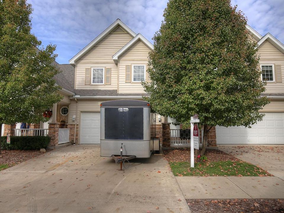 1st image of 3075 Ledgestone Pl NE #5