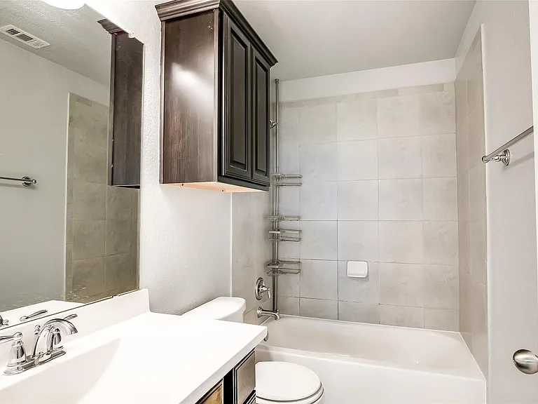2723 Enza Ct — Photo 25