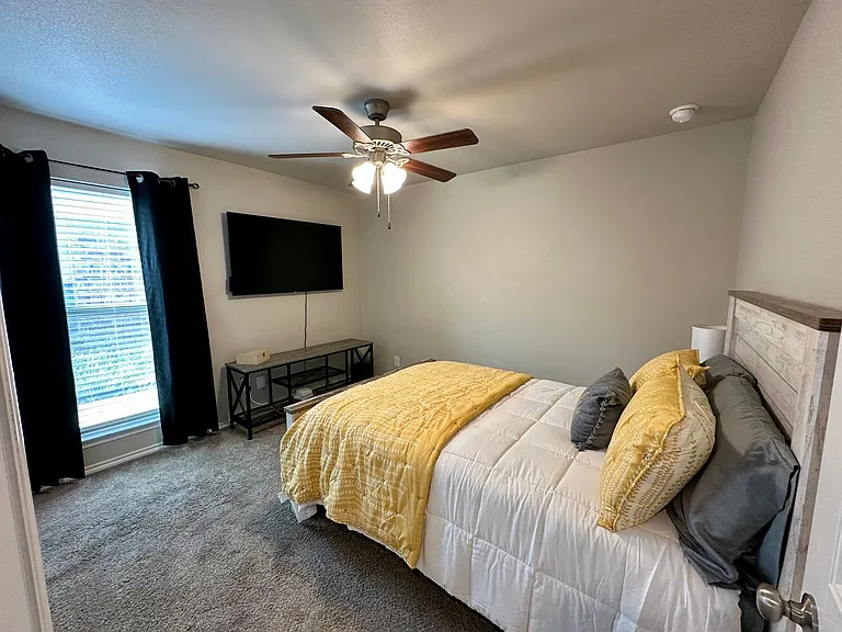 3704 Prentiss Ave — Photo 13