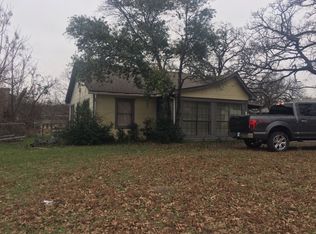 2508 Cravens Rd, Fort Worth, TX 76112