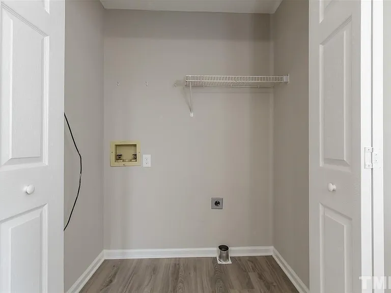 318 Wilson St — Photo 6