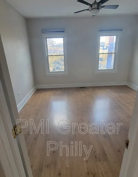 306 Cambridge St — Photo 12