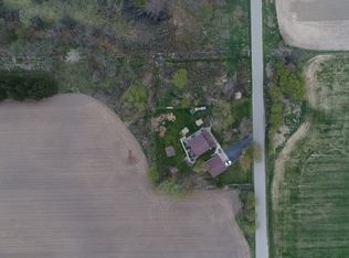 6770 N Vickeryville Rd, Edmore, MI 48829