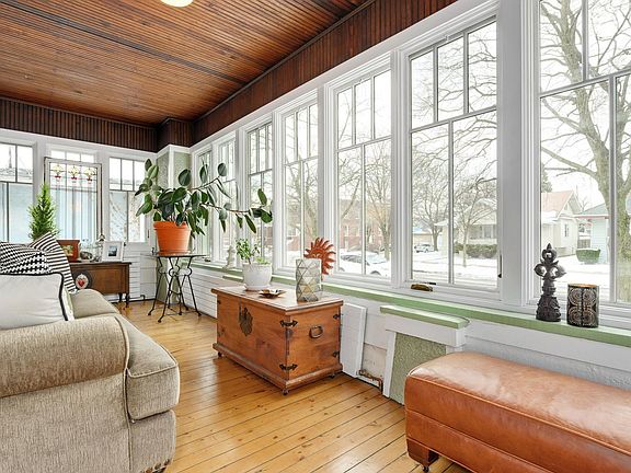 5th image of 4105 N Leamington Ave