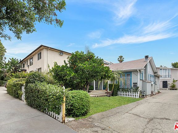 3rd image of 1154 N Ogden Dr