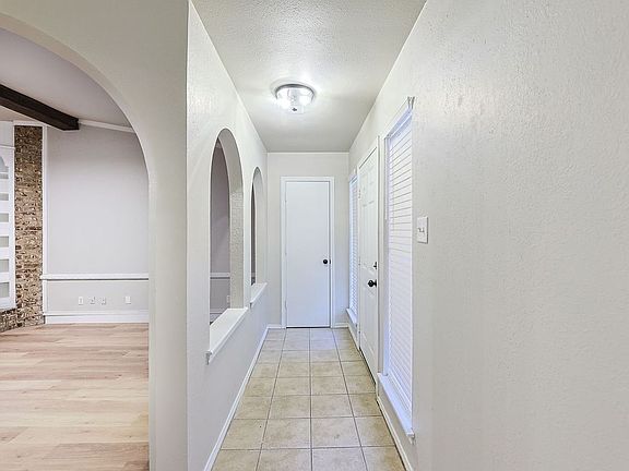 3rd image of 5711 3rd St