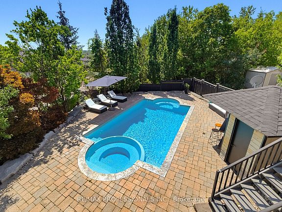 4th image of 80 Silvervalley Dr