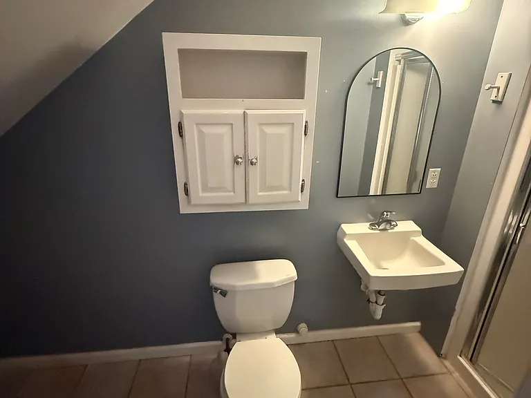 full bathroom