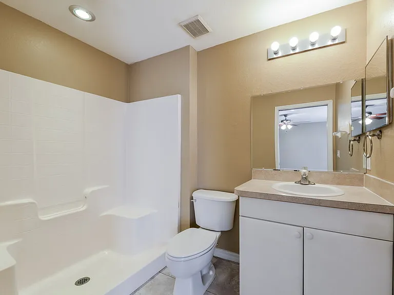 4643 Mermell Cir — Photo 10