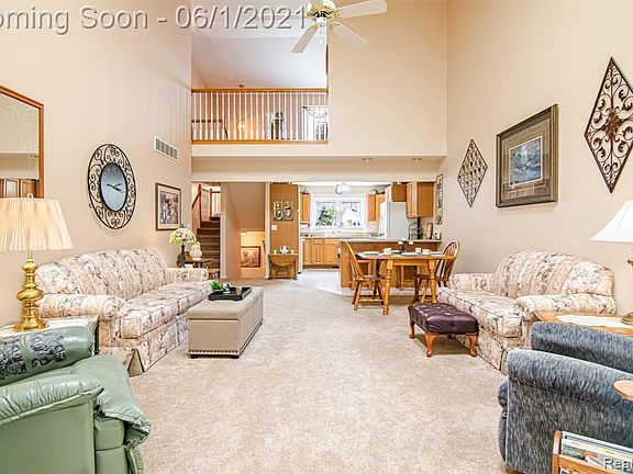 2nd image of 9339 Monica Dr