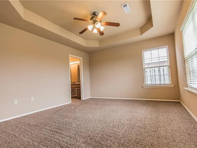 3007 SW Gumleaf Rd — Photo 6