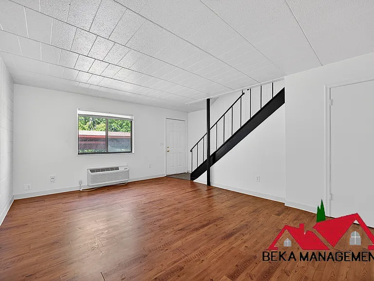 25169 Orchid Dr — Photo 5