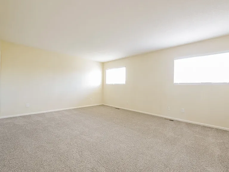 723 Canyon Ln — Photo 14
