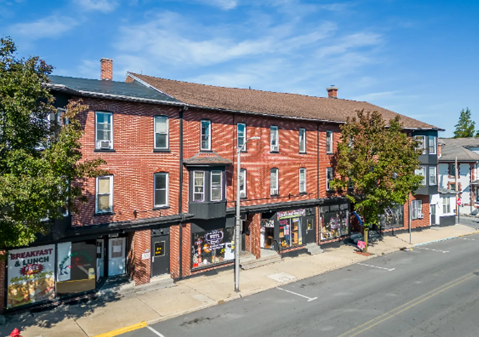 Kutztown Crashpads- Affordable Student Housing Available 2026-2027 School Year — Photo 1