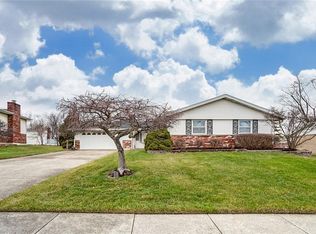 1345 Walnut Bend Ct, Fairborn, OH 45324