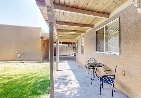 2nd image of 89 Don Quijote Ct