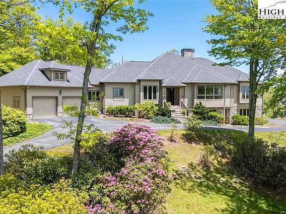 2nd image of 577 Oak Ridge Road