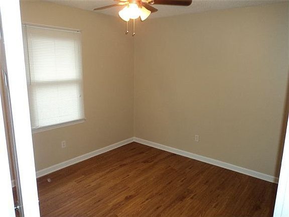 1 of 2 Bedrooms