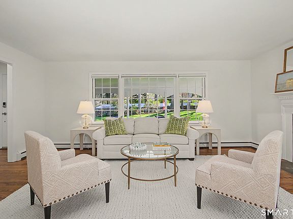5th image of 107 Compo Road North
