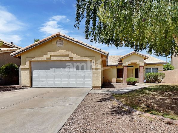 1214 E Artesian Way