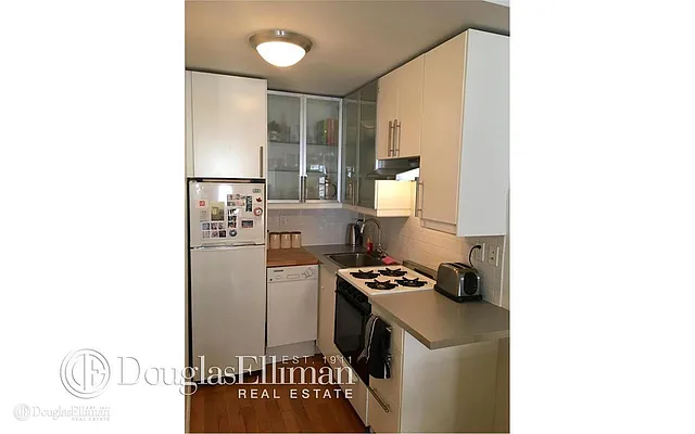 Rented by Douglas Elliman | media 10