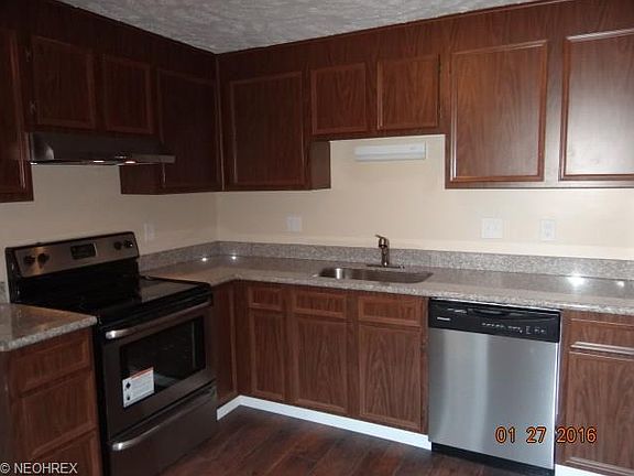 5th image of 7392 N Chestnut Commons Dr #C