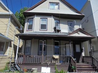 786 Maplewood Ave, Bridgeport, CT 06605