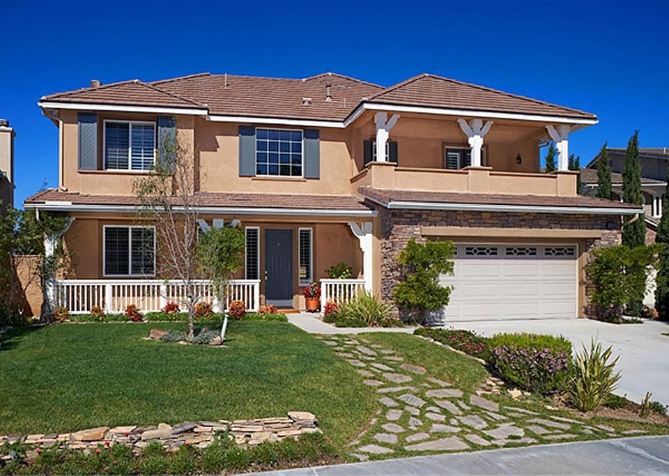 Gorgeous Serrano Heights home with Breathtaking View!