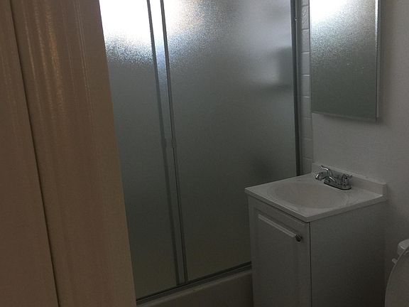 4th image of 339 Roosevelt St #H