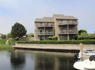 3715 Marina View Point, Muskegon, MI 49441